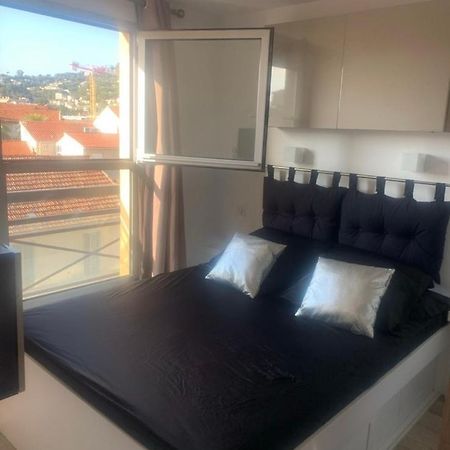 Jolie Studio En Plein Centre De Cannes La Bocca Ngoại thất bức ảnh